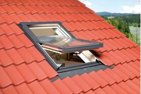 Dachfenster Ökono | 2-fach Verglasung, Holzfenster