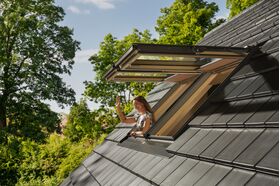 VELUX Dachfenster GNL 1064 | Klapp-Schwing | 3-fach Verglasung | Holz