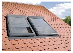 Elektronetzmarkize FAKRO AMZ Solar aus verrottungsfestem witterungsbeständigem Glasfasergewebe