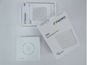 Z-Wave Mehrkanal-Wandschalter FAKRO ZRW7, Kabelloser