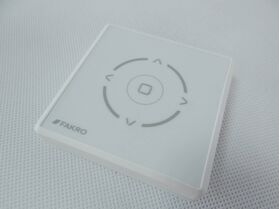 Z-Wave Mehrkanal-Wandschalter FAKRO ZRW7, Kabelloser