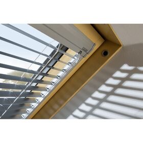 FAKRO AJP | Jalousie für FAKRO Dachfenster ✓ Kompatibel mit ARON und OptiLight